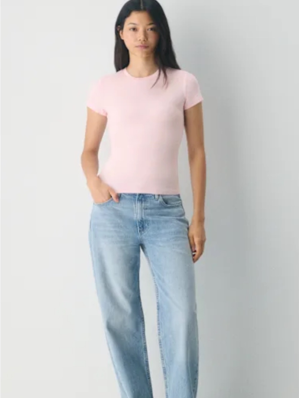 Aritzia Light Pink Short Sleeve Crewneck Tee